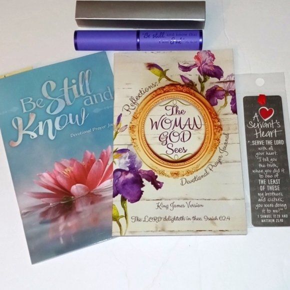 Prayer Journal Booklet And Pen Bundle - Picture 9 of 10